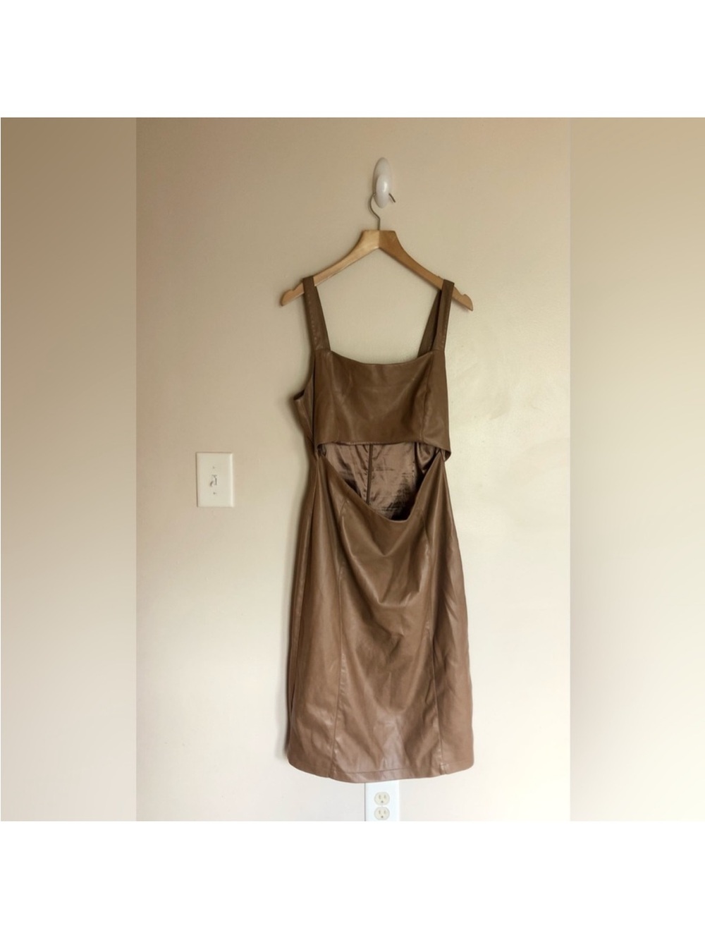 Avec Les Filles Anthropologie Vegan Leather Cutout Midi Dress size L - Picture 4 of 8